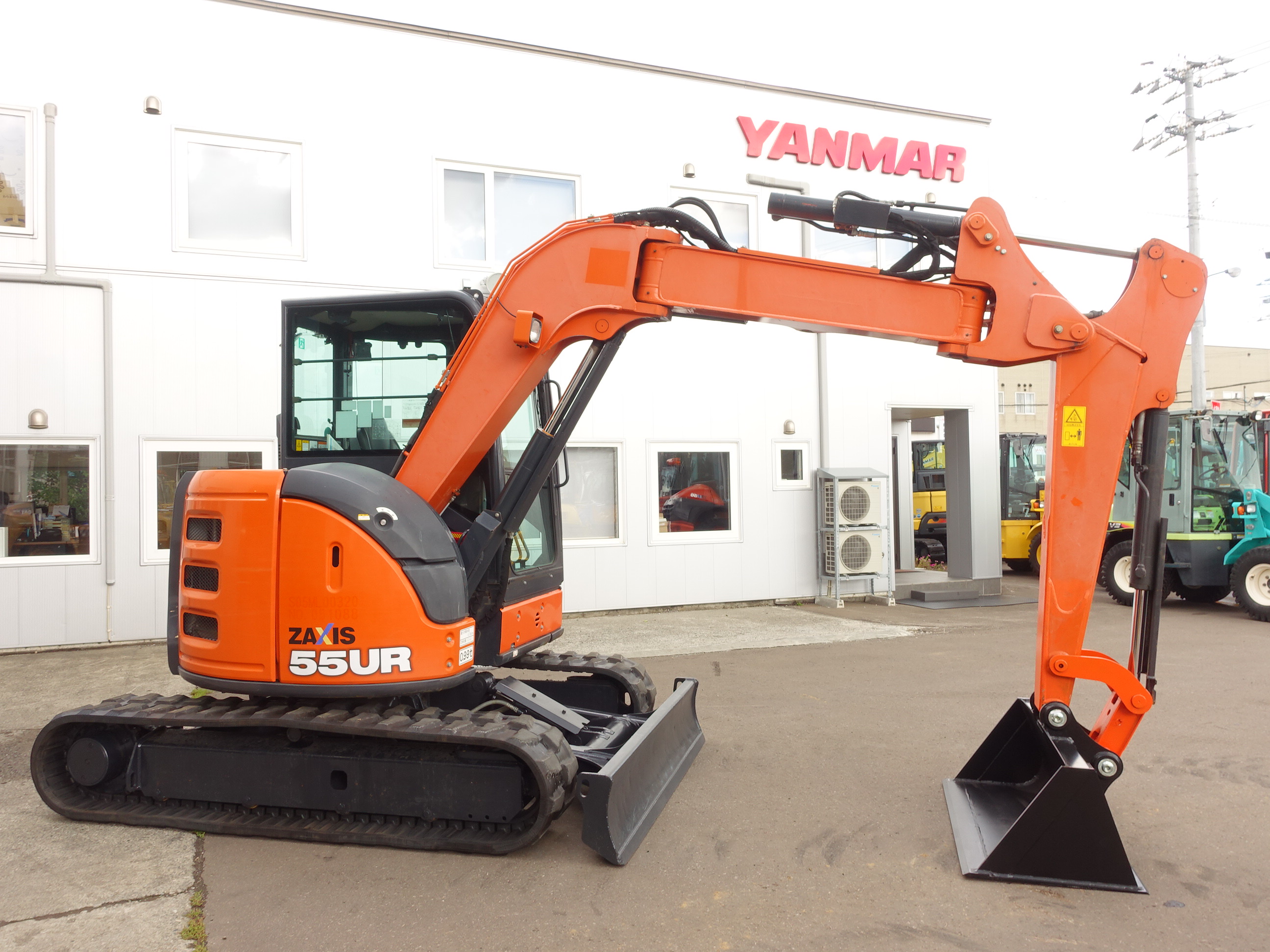 荒八工業 日立｜ZX55UR-5B｜エアコン｜バックホー｜中古